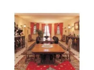 Chateau Du Pian 4*