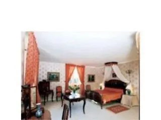 Chateau Du Pian Hotel 4*